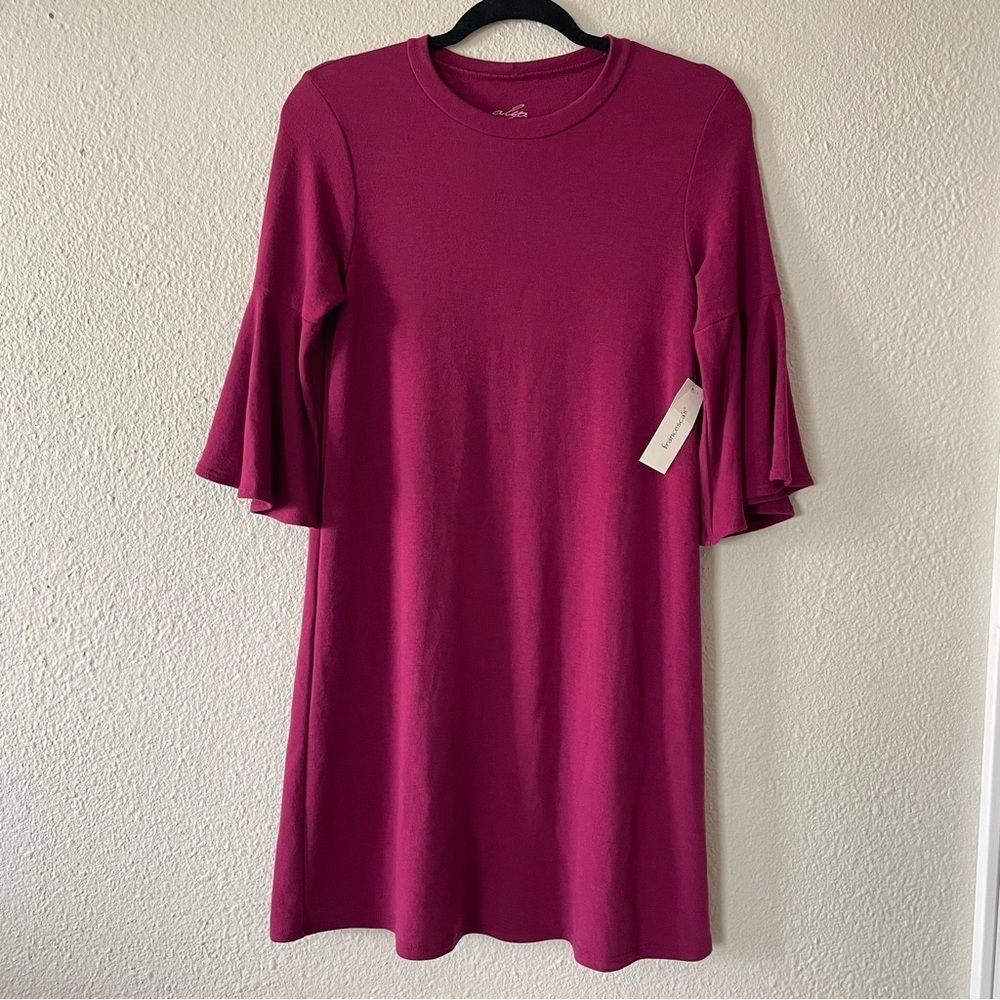 🚨NWT Francesca’s Alya Shirt Dress Womens S Burgundy 3/4 Bell Sleeve Flowy Casual